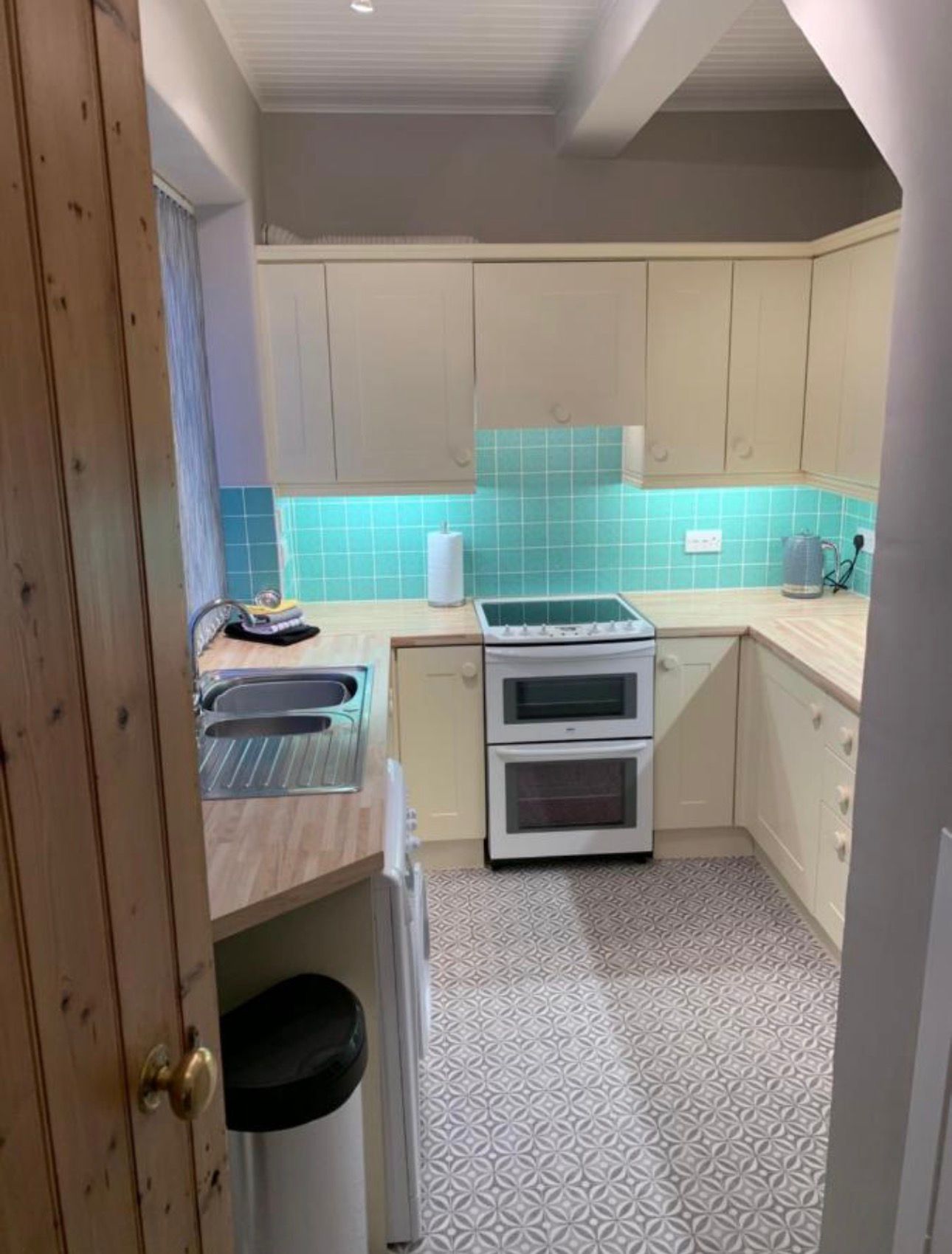 Pergola Cottage holiday cottage photo 3